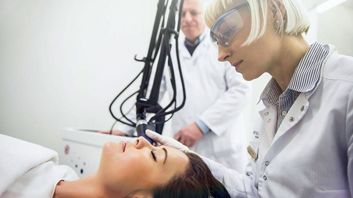 Удаление шрамов лазером Asclepion MCL31 Dermablate Удаление шрамов лазером Asclepion MCL31 Dermablate