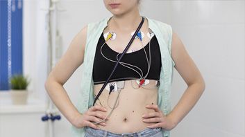 Холтеровское мониторирование сердечного ритма в течение 24, 48 и 72 часов Холтеровское мониторирование сердечного ритма в течение 24, 48 и 72 часов