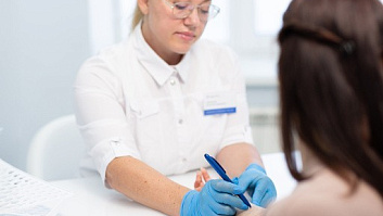 Сезонный кошмар или простуда? Всё, что вы хотели знать об аллергии, но боялись спросить у врача Сезонный кошмар или простуда? Всё, что вы хотели знать об аллергии, но боялись спросить у врача