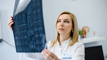 Головная боль: от напряжения до тревоги. Когда пора к неврологу? Головная боль: от напряжения до тревоги. Когда пора к неврологу?